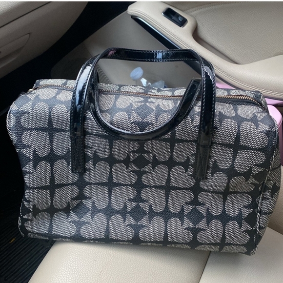 Kate Spade Purse - Picture 4 of 9